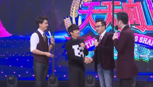 王宝强陈思诚做客《天天向上》真假宝宝你来辨 视频在线观看 娱乐